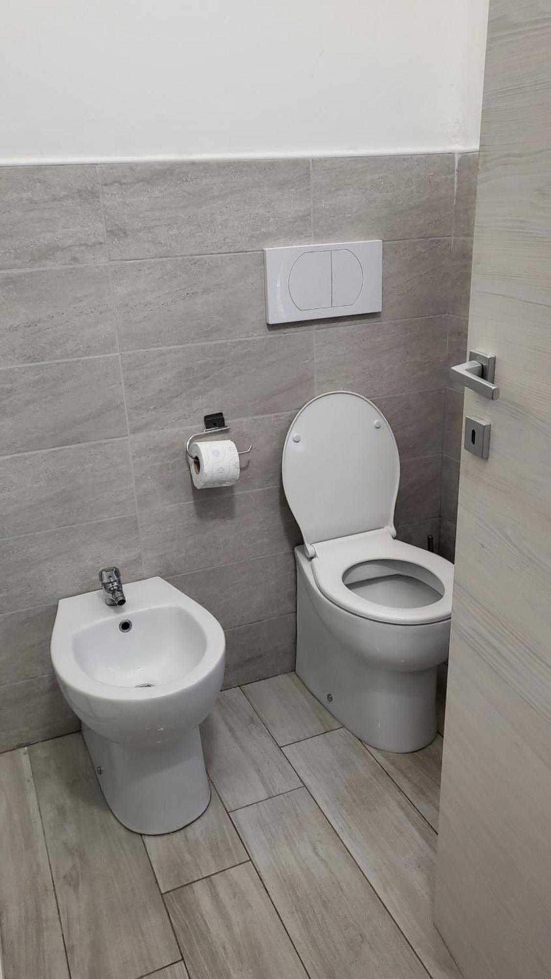 Casa Manzoni Lägenhet Novara Exteriör bild