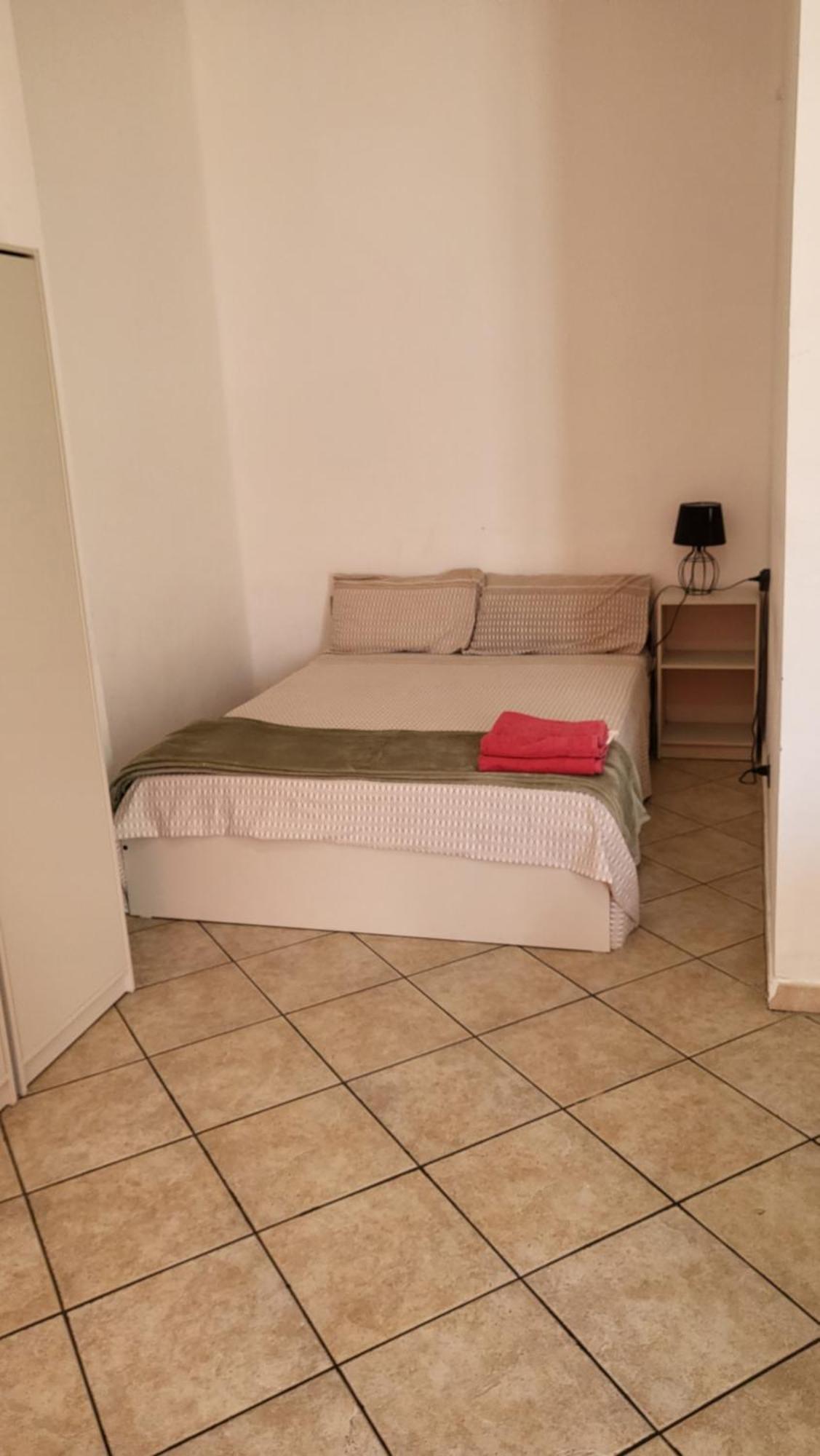 Casa Manzoni Lägenhet Novara Exteriör bild