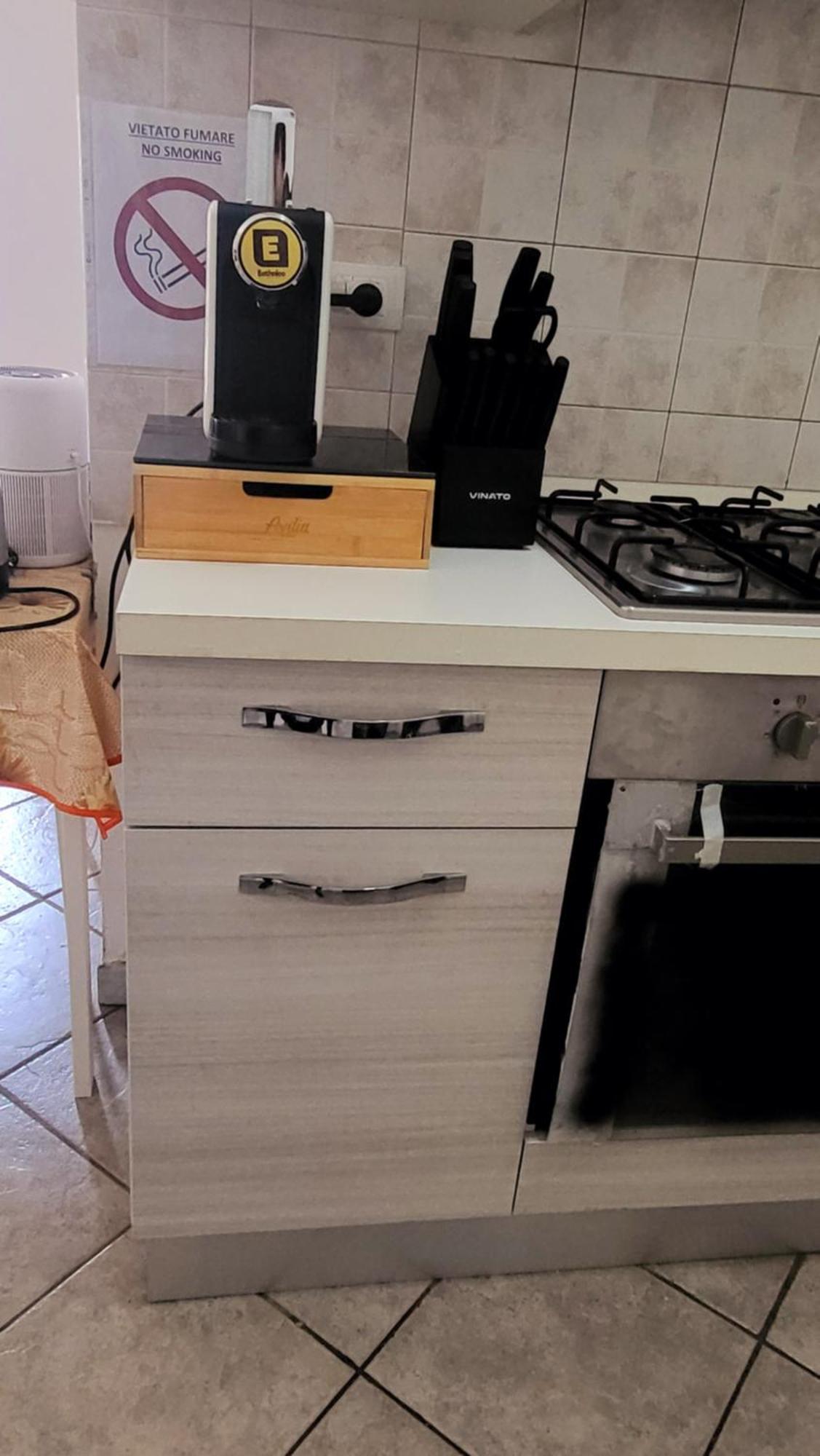 Casa Manzoni Lägenhet Novara Exteriör bild